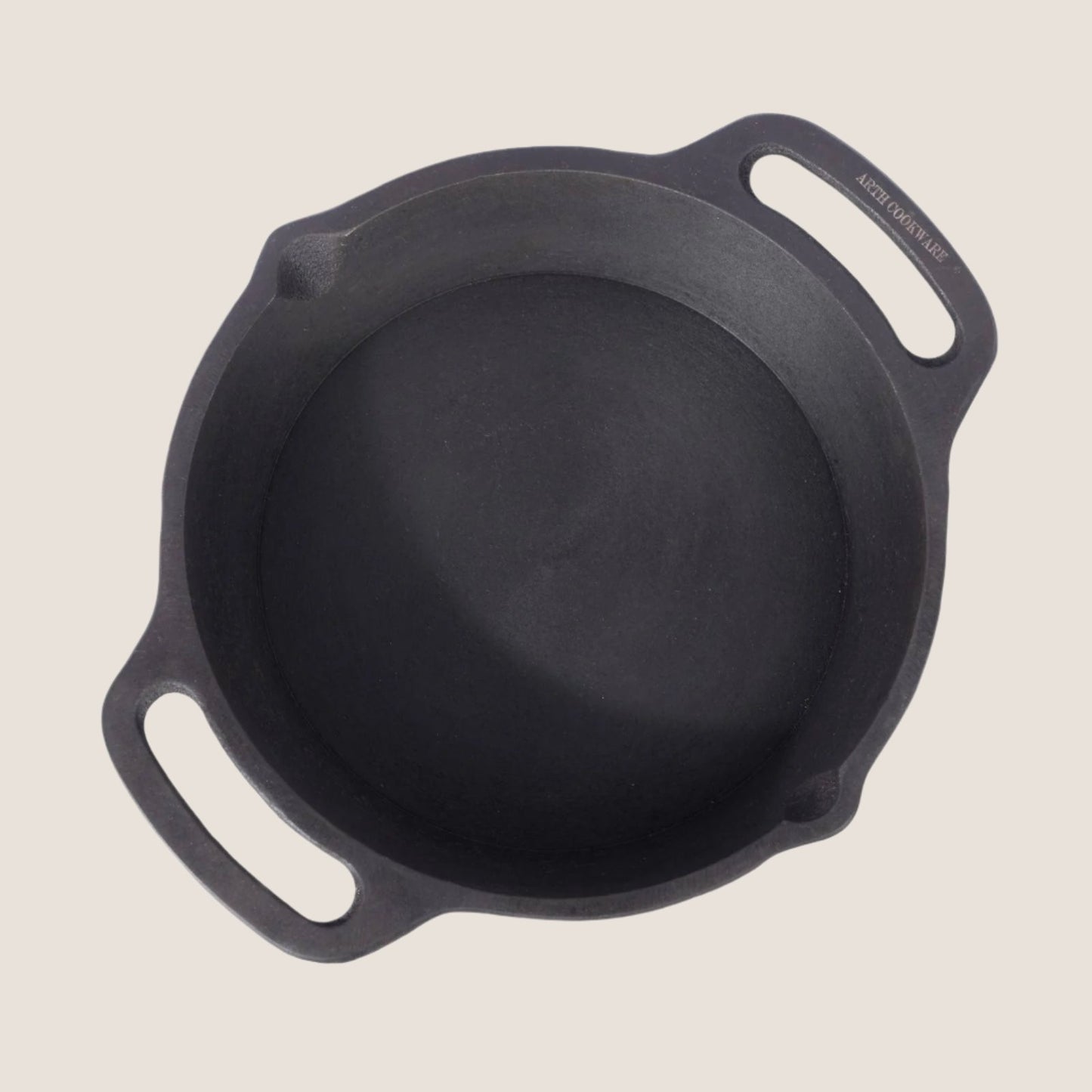 Cast iron Preseasoned Pan - 25 cms