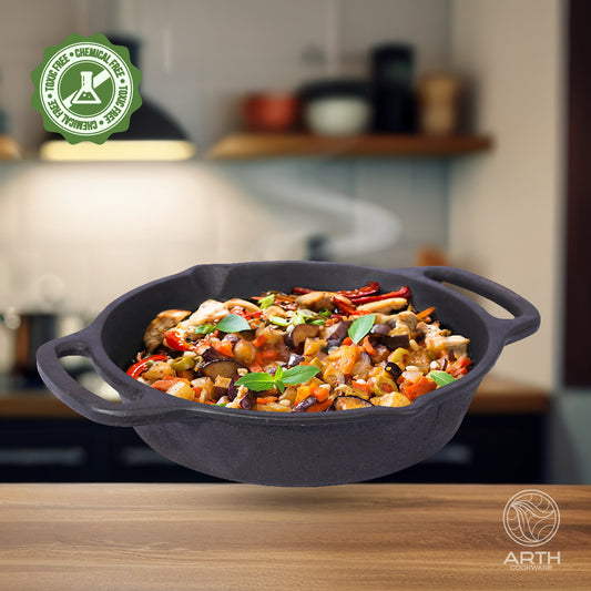 Cast iron Preseasoned Pan - 25 cms