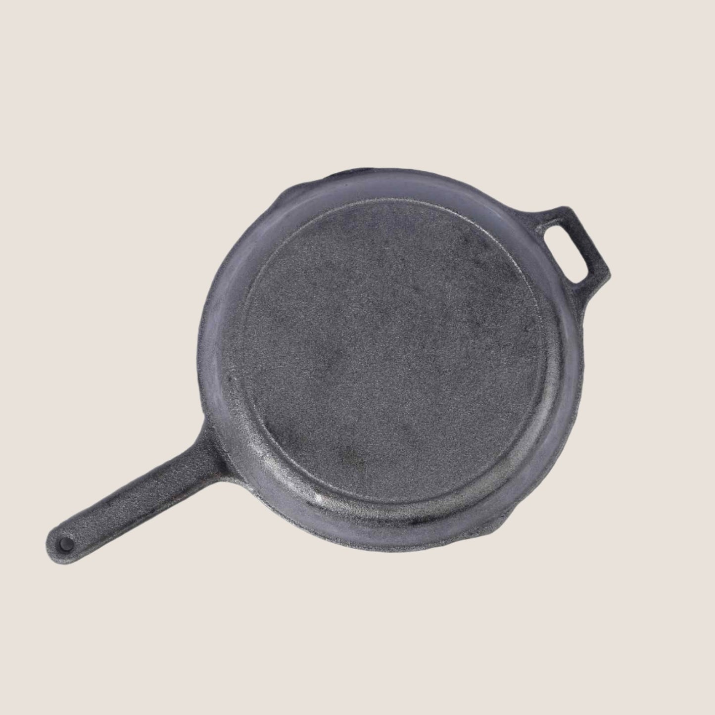 Cast Iron Pan with handle - 25cms